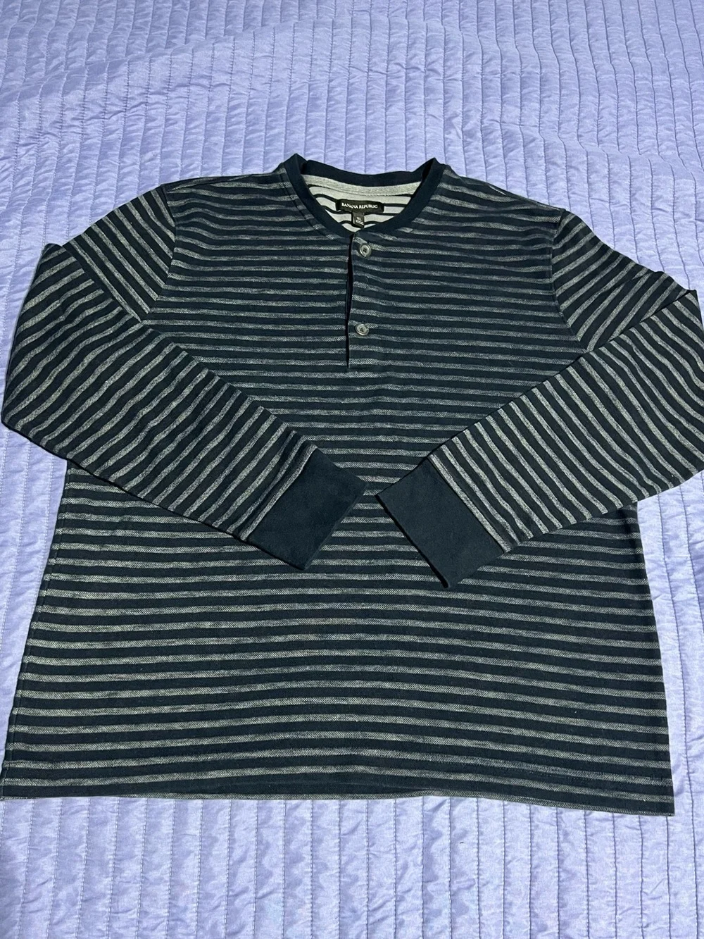 Banana Republic Navy and Gray Striped Henley Long-Sleeve Shirt XL